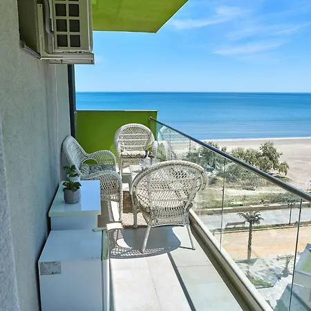 Panoramic 39 Frontal Sea View 2 Bedroom Apartament *